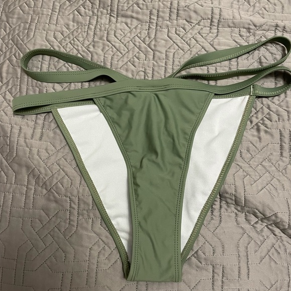 Olive bikini set - Picture 6 of 6